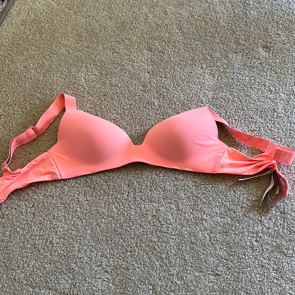 victoria secret pink bra